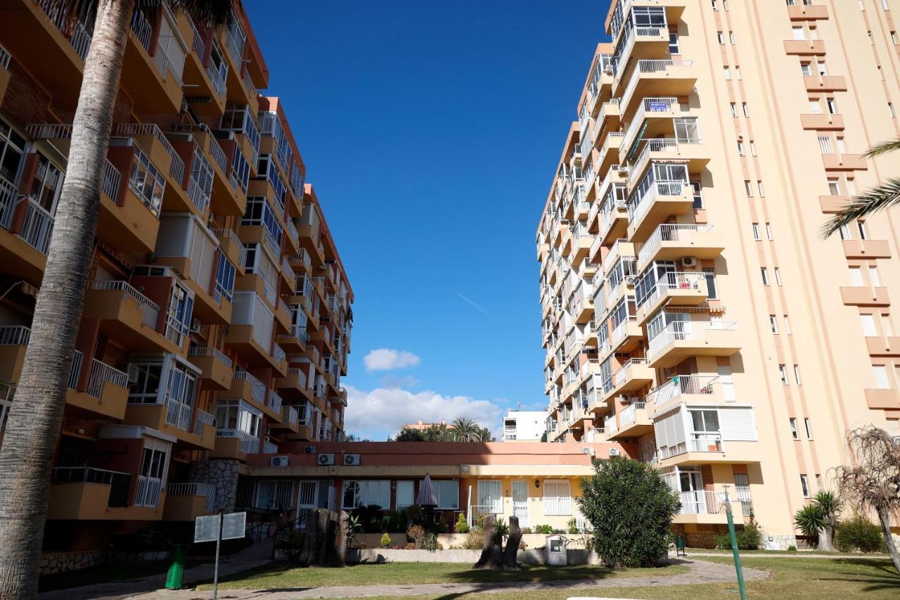 בנאלמדנה Apartamentos Dc מראה חיצוני תמונה